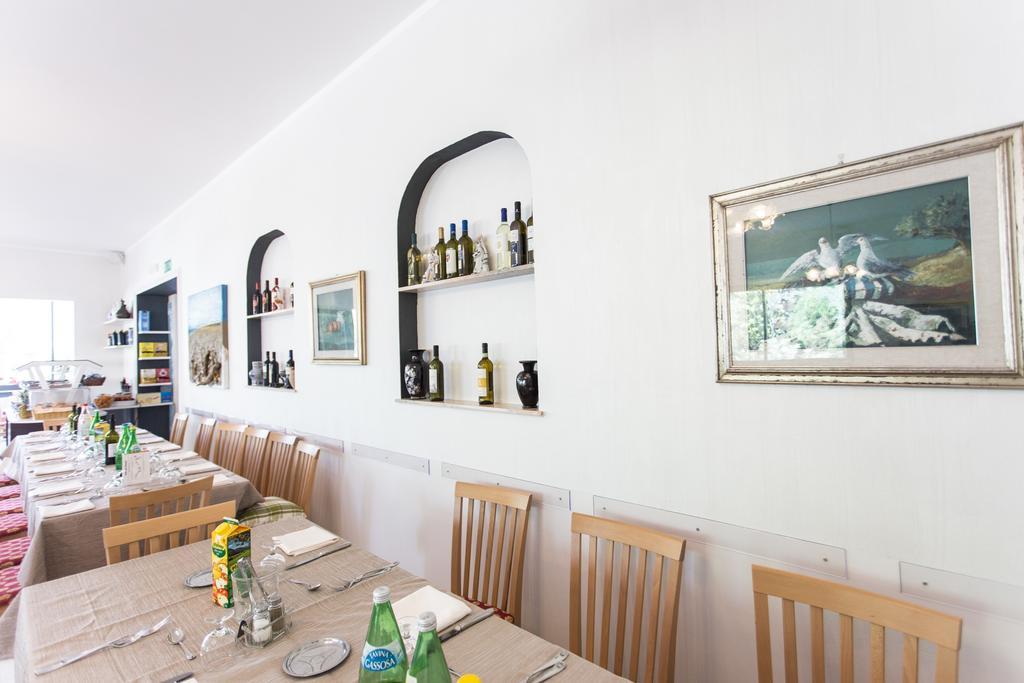 Hotel Giamaika تْشيزيناتيكو المظهر الخارجي الصورة